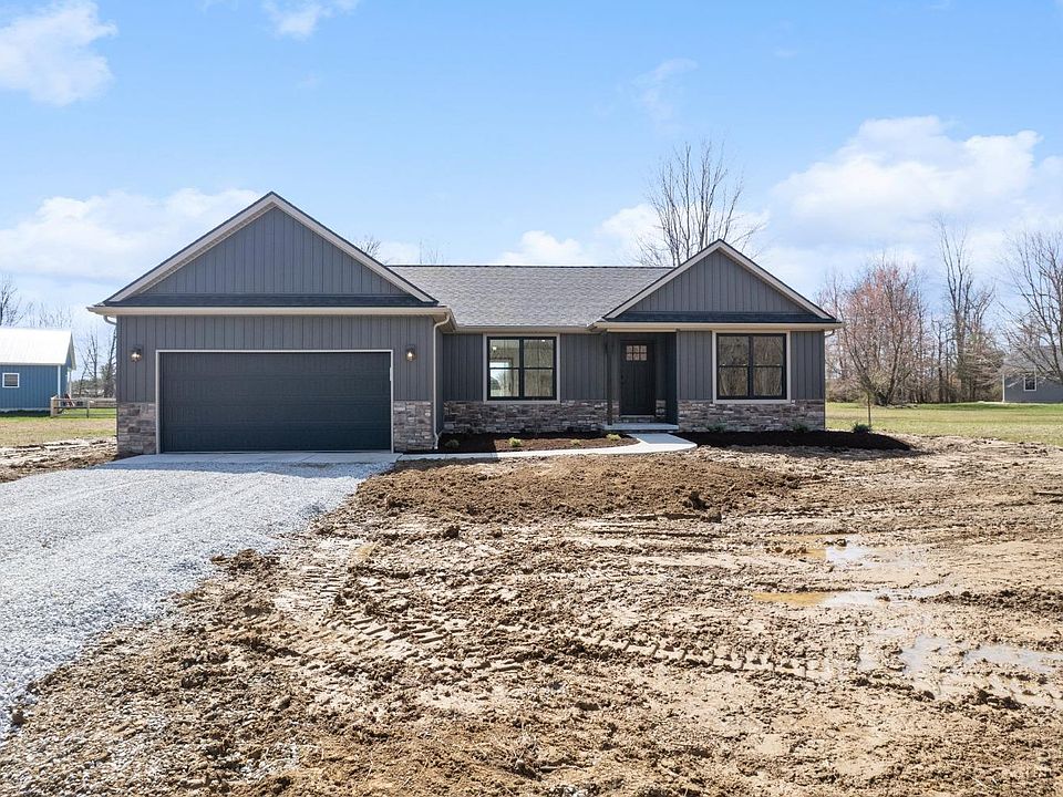 1st image of 144 Custer Dr