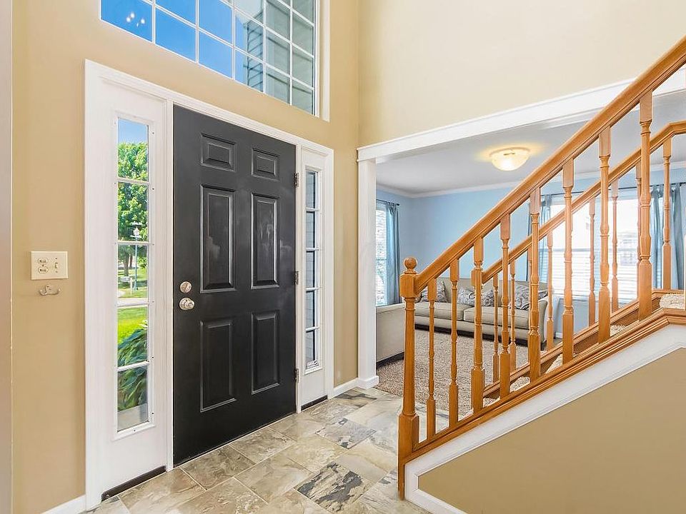 1st image of 2 Glengary Dr