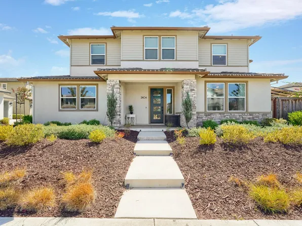 2404 Lake Club Drive, Fairfield, CA 94533