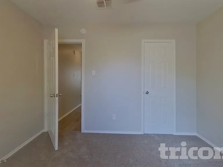 6625 Old Whitley Rd — Photo 12