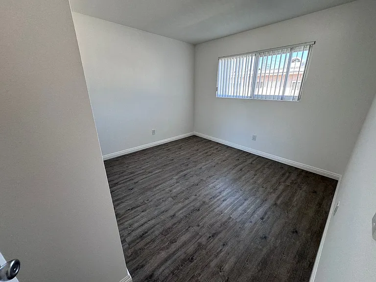 1808 MacKay Ln — Photo 11