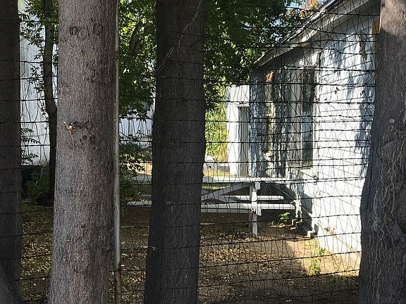 388 fenced side yard