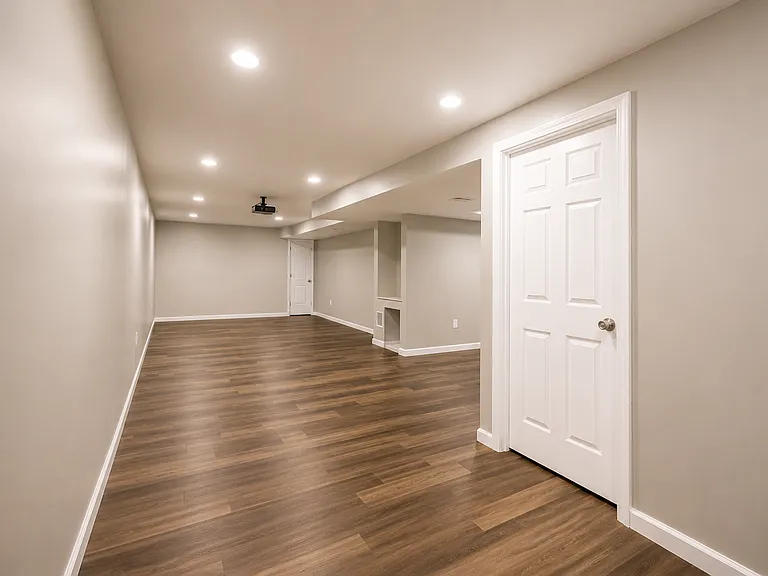 8735 Hawks Grove Ct — Photo 2