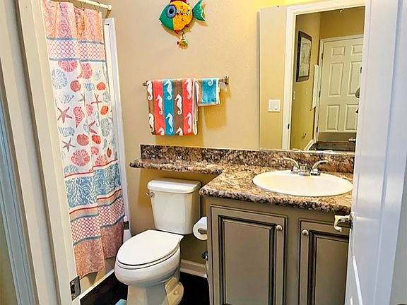 4th image of 1135 La Paloma Blvd #1135