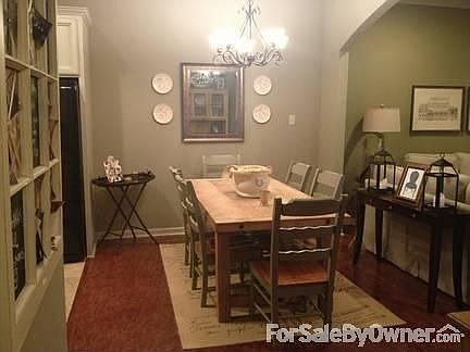 3rd image of 307 Camelot Hill Dr
