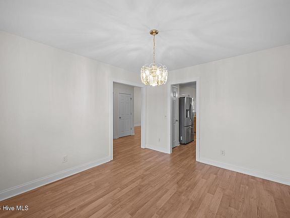 5th image of 3525 Willette Drive