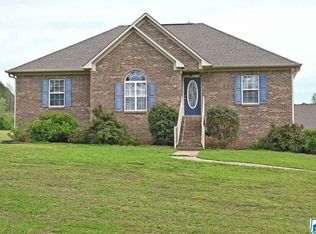 1005 Armstrong Loop, Hayden, AL 35079