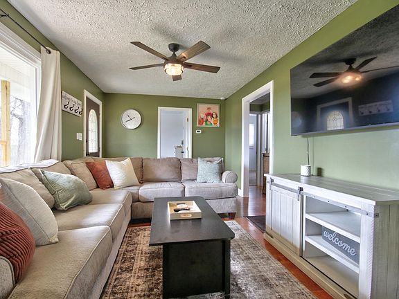 3rd image of 288 John R Jones Rd