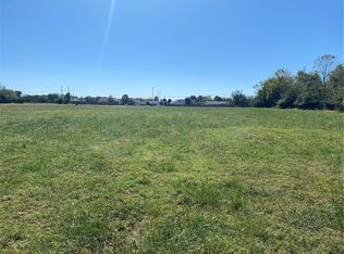 1221 E New Hope Rd, Rogers, AR 72758