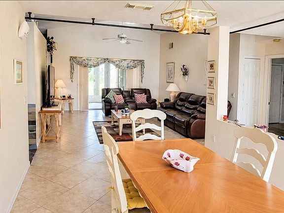 2nd image of 6747 PICANTE Circle
