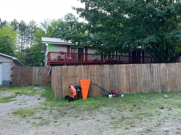 1530 N 41 1/2 Rd, Manton, MI 49663