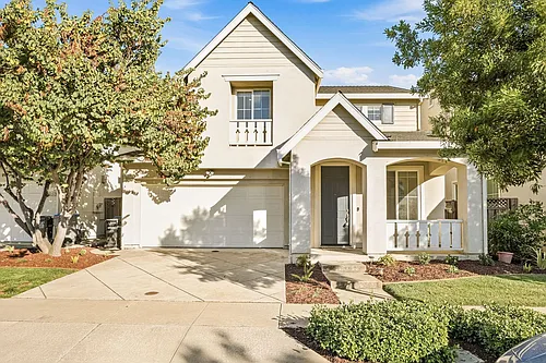2018 McKenzie Pl Photo 1 2018 McKenzie Pl Photo 1