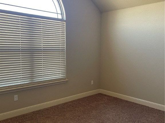 5th image of 3107 Briar Creek Ave
