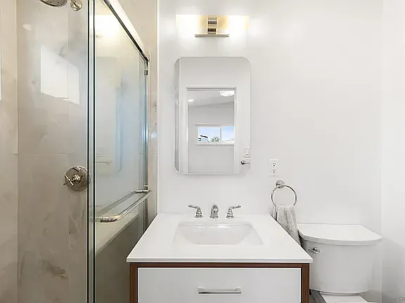 8851 Geraldine Ave — Photo 10