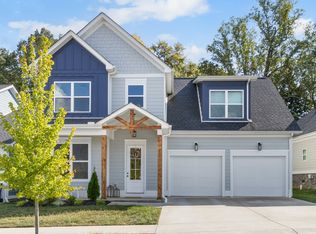 186 Daniel St, Pleasant View, TN 37146