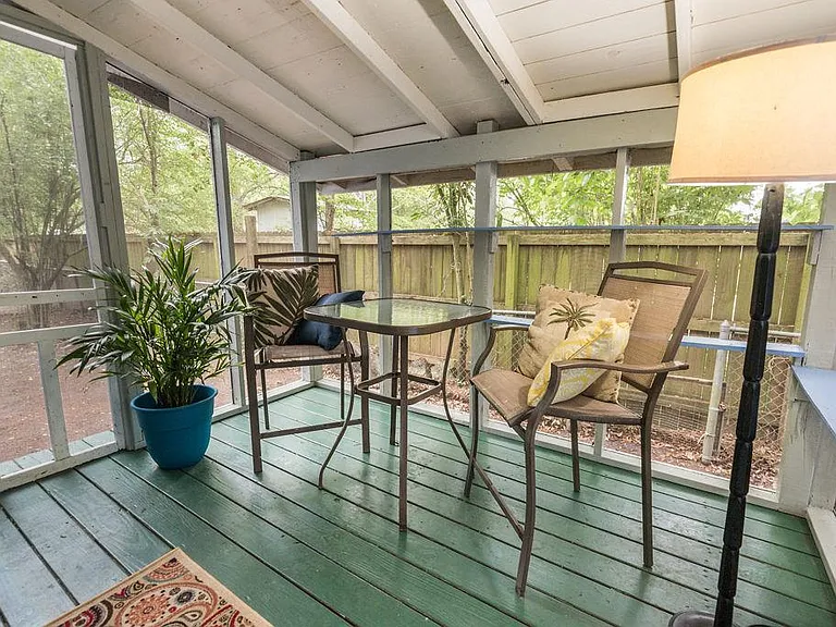 317 Ballentine St — Photo 30