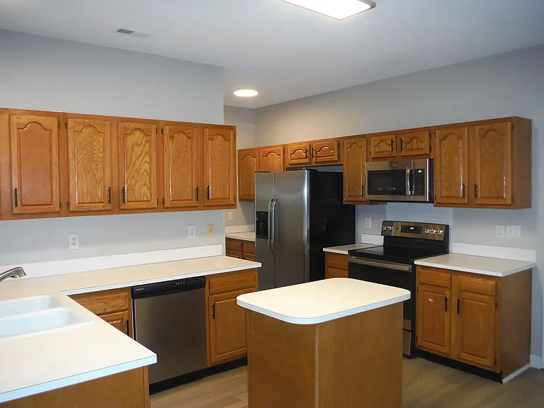 10329 Billingham Dr — Photo 6