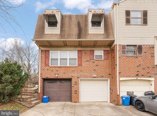 9382 Neil Rd APT B, Philadelphia, PA 19115