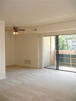 2nd image of 6147 Leesburg Pike APT 209