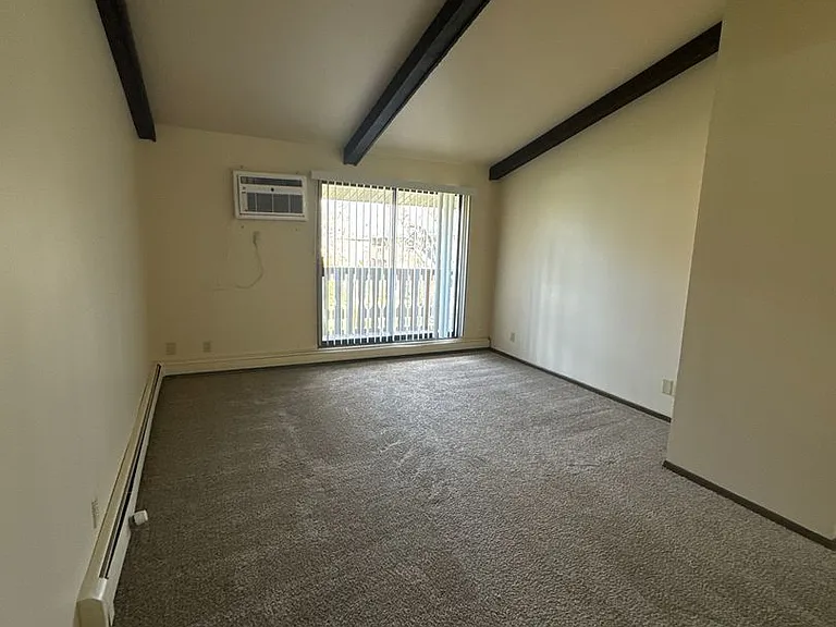 Brookside Apartments — Photo 4