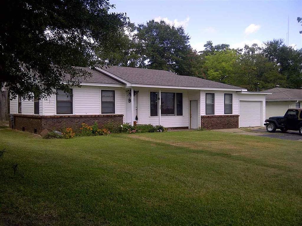 206 S Peach St, Ore City, TX 75683 Zillow