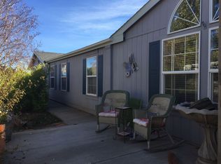 7246 E Sunflower Ln, Kanab, UT 84741