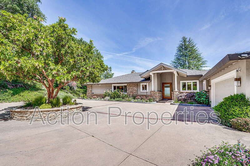 1st image of 15350 Norton Rd