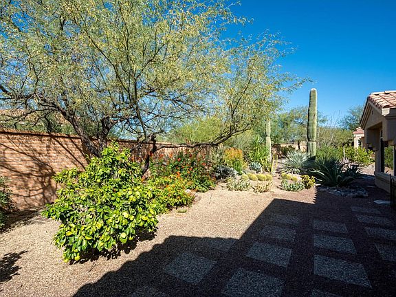 2nd image of 14051 N Desert Butte Dr