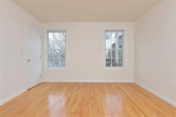 Harleston St, Boston — Photo 4