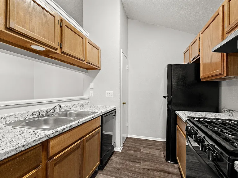 12130 Thompkins Dr #A — Photo 10