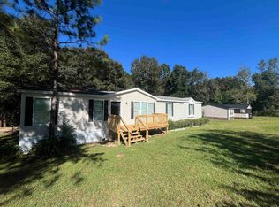 135 Hidden Lake Rd, Havana, FL 32333