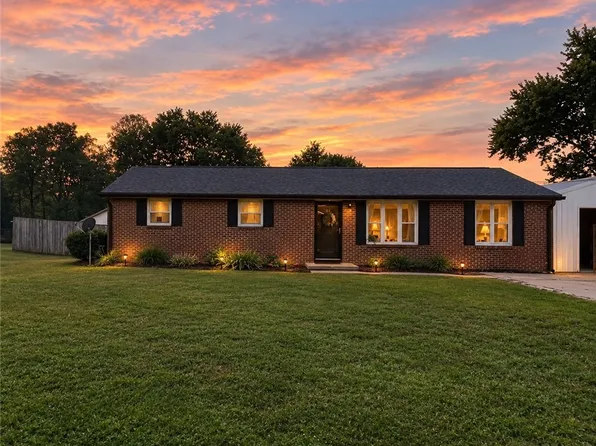 3605 Ruby Dr, New Carlisle, OH 45344