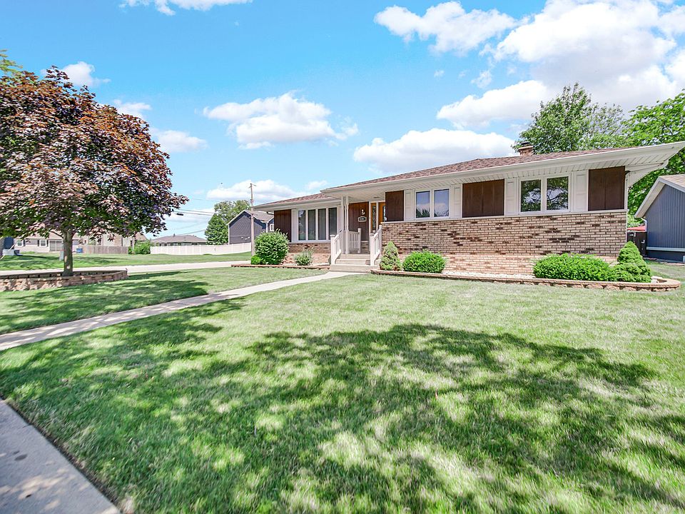 1st image of 9301 Southmoor Dr