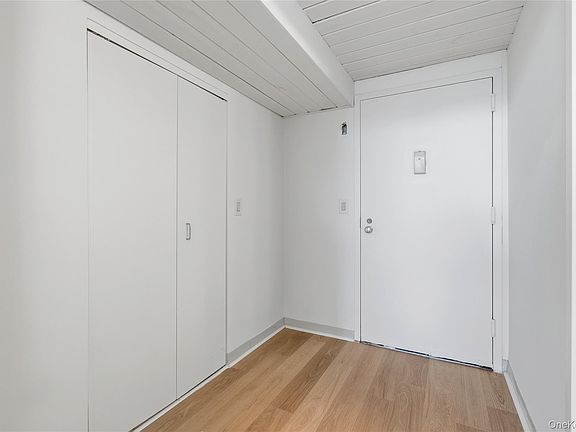 5th image of 1 Landmark Square #217