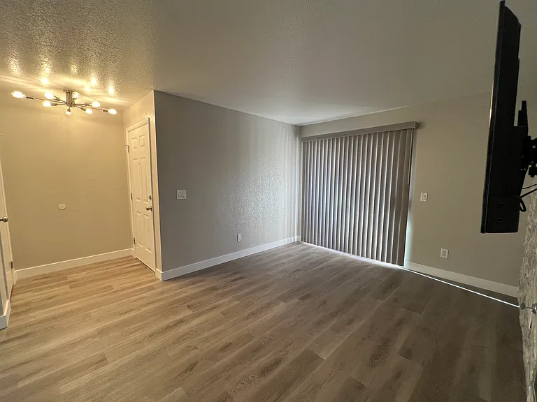7570 Flamingo Rd #255 — Photo 14