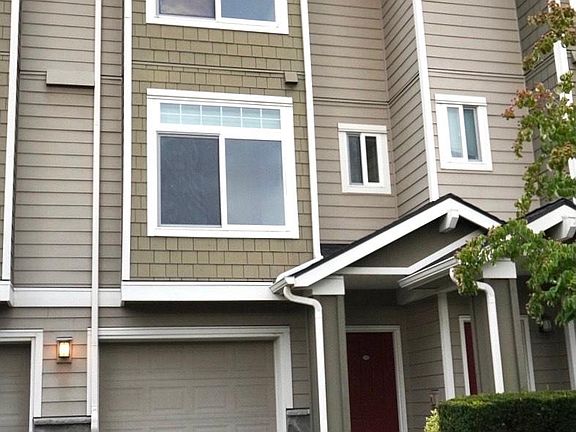 2nd image of 3500 E Lake Sammamish Pkwy SE Unit 5-103