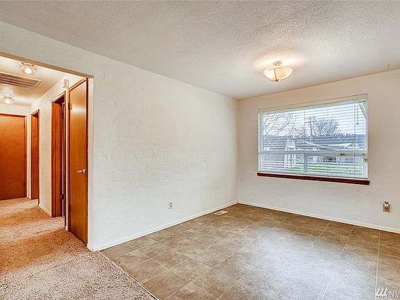5th image of 2344 I St NE