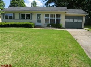 1812 Hudson Rd, Saint Louis, MO 63136