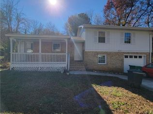 453 Allgood Cir, Stone Mountain, GA 30083