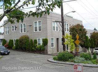 1058 N 36th St APT 11, Seattle, WA 98103