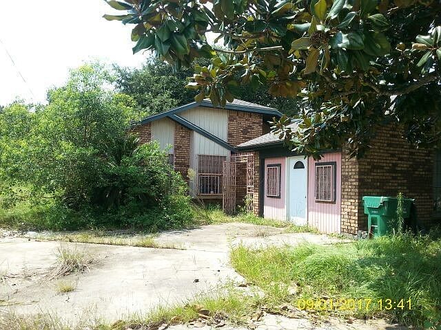 1st image of 113 Historic West Street