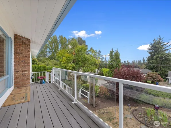 9217 46th Avenue W, Mukilteo, WA 98275