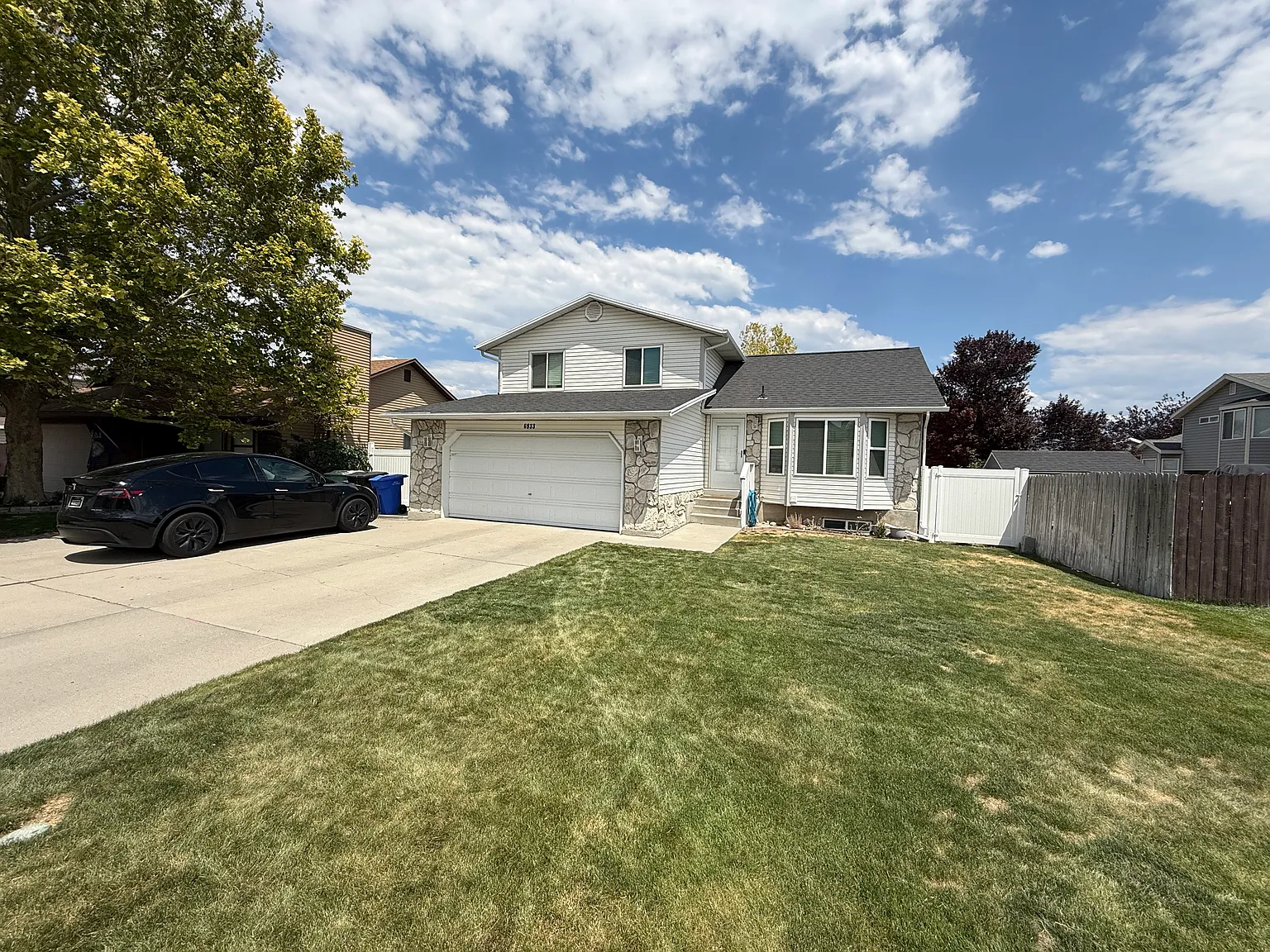 6933 S Decora Way — Photo 1