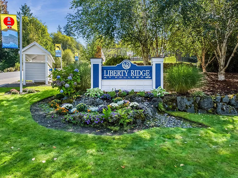 Liberty Ridge — Photo 10