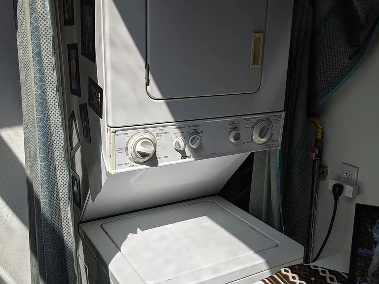 Washer-dryer