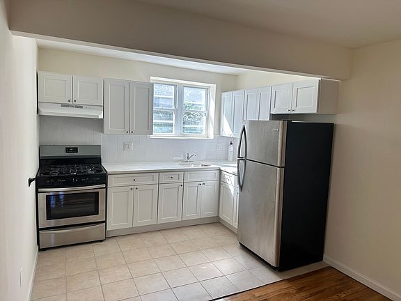 2nd image of 9703 191st St Floor 1