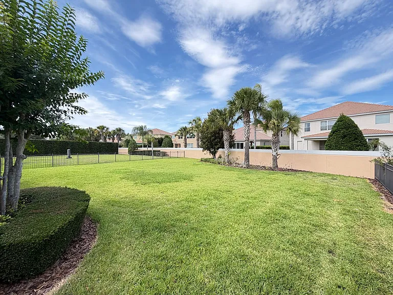 11867 Padua Ln — Photo 63