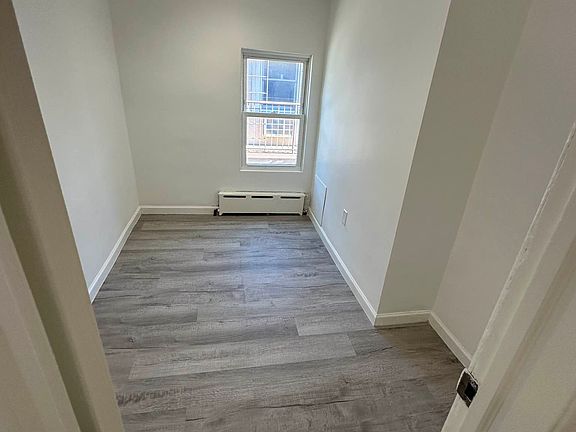5th image of 7107 14th Ave #3
