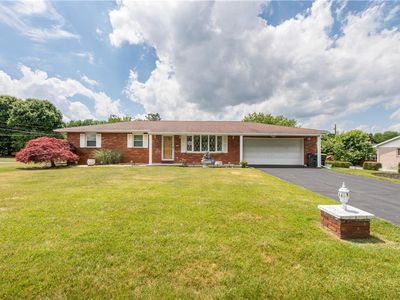 112 Charles Dr, Allentown, PA, 18104