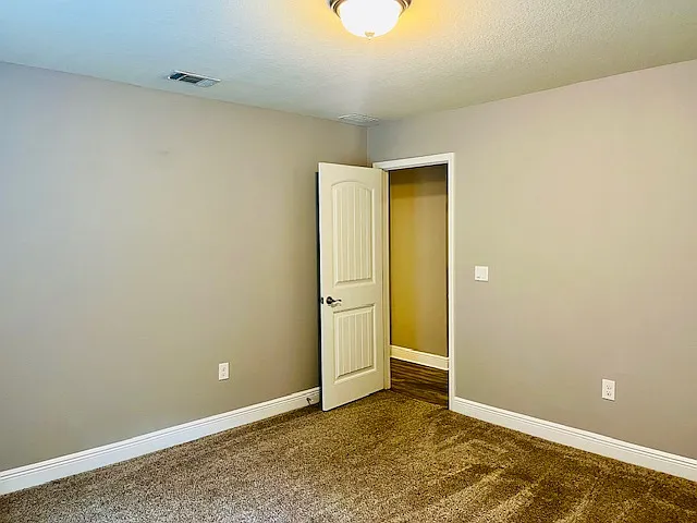 3172 Hickory St — Photo 29